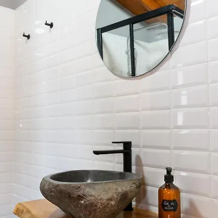 Casa Do Tio Ferreiro * Sabugueiro (Guarda)